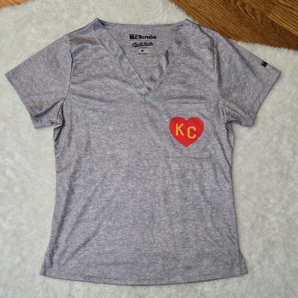 Charlie Hustle Grey Scrub Top, Womens Size Medium